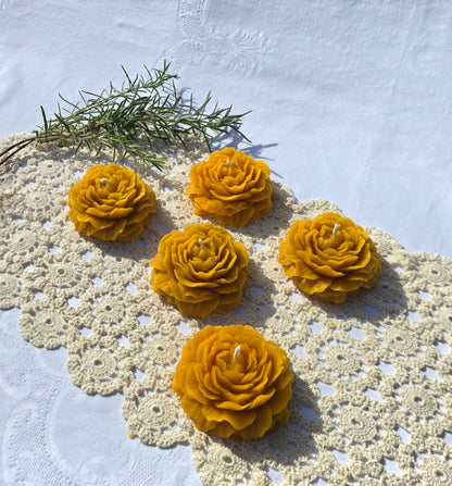 Hand-Poured 100% Pure Beeswax Peony Candle